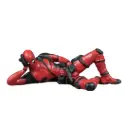 Figura Coleccionable Deadpool acostado