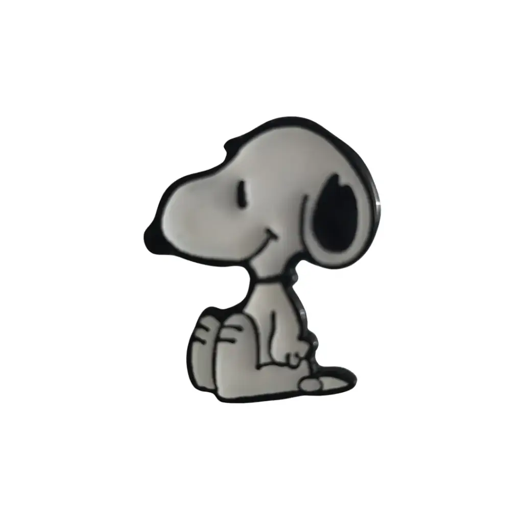 Pin Metalico Snoopy Sentado