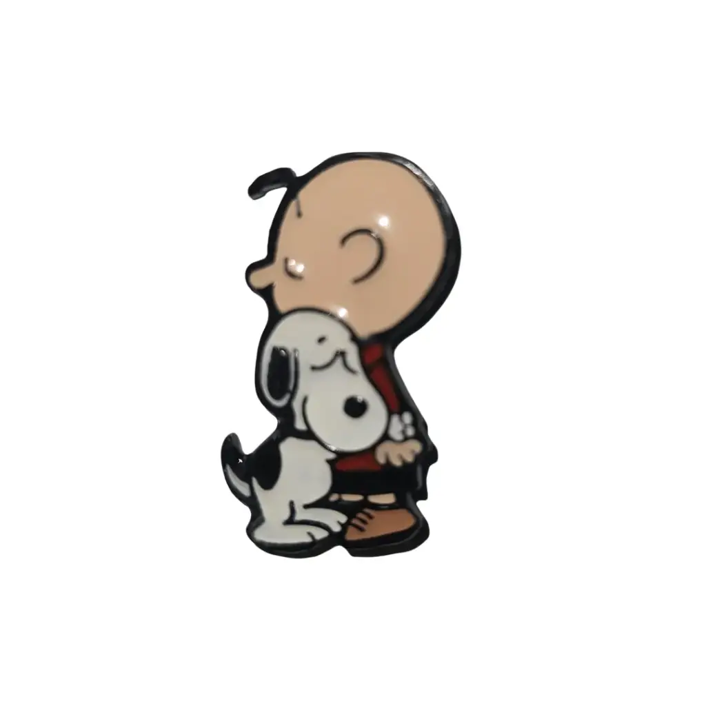 Pin Metalico Snoopy y Carlitos