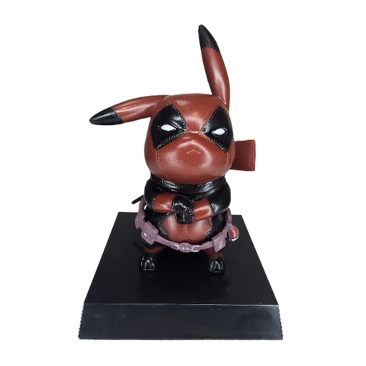 [1024013] Figura Pikachu disfrazado de Deadpool